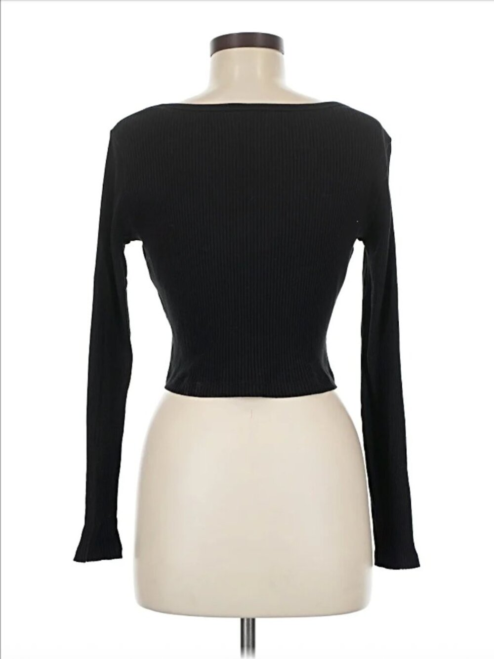 Uniqlo Ribbed Long Sleeve Crop Tee in Black - Picture 2 of 8